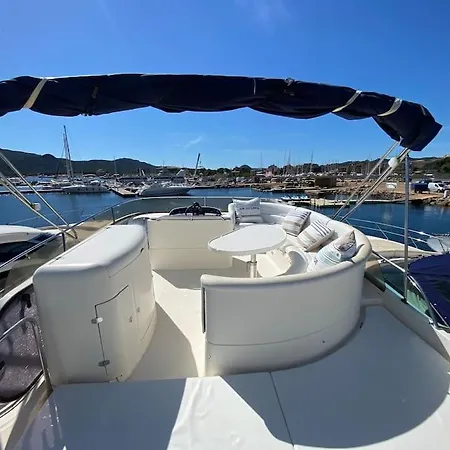 Botel Yacht Le Yauta Vecchio Porto-Vecchio (Corsica)